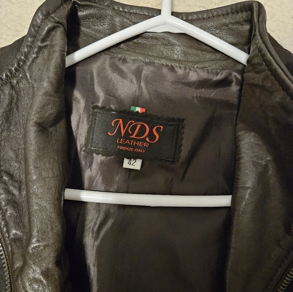 Italian Leather Jacket - Picture 2 of 3